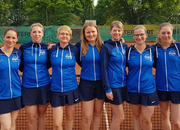 Damen 30 steigen in die 2. Verbandsliga auf