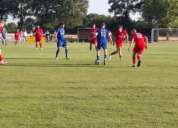 Testspielsieg beim Hemdener SV