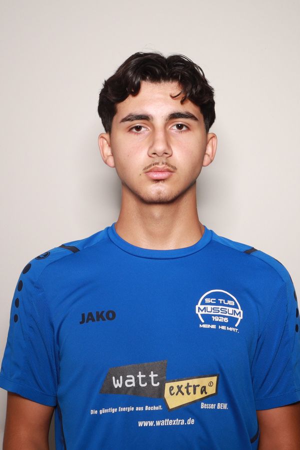 Timur Özkaya