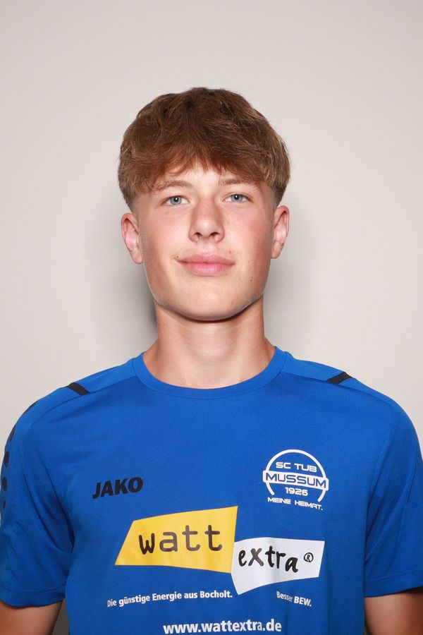 Adrian Tepaße