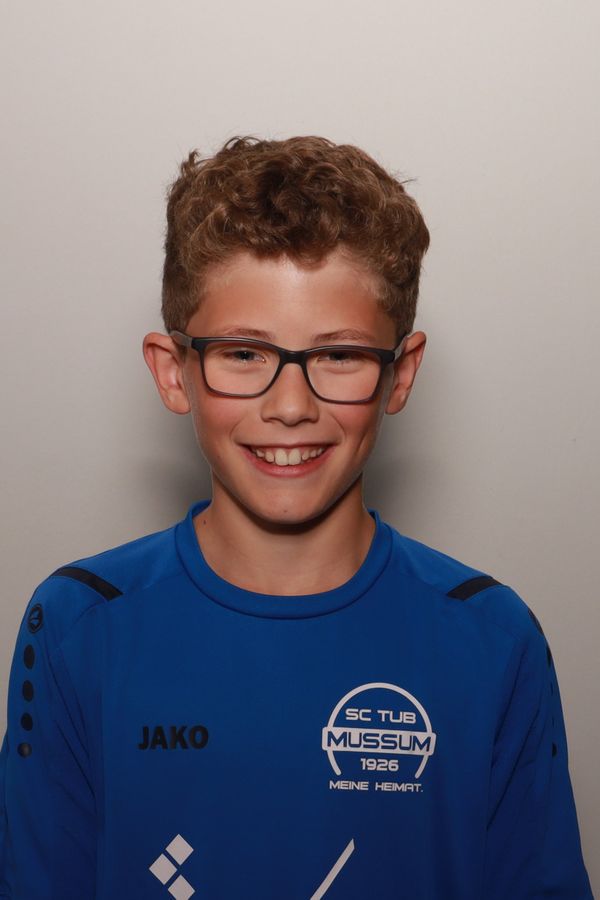 Fabian Selker