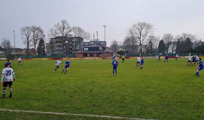 4 Punkte aus drei Spielen