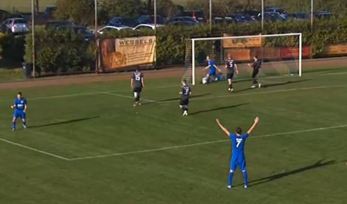 Erste siegt gegen Lowick III